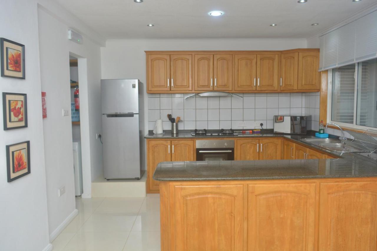 Sunset Bay Apartment Glacis  Eksteriør billede